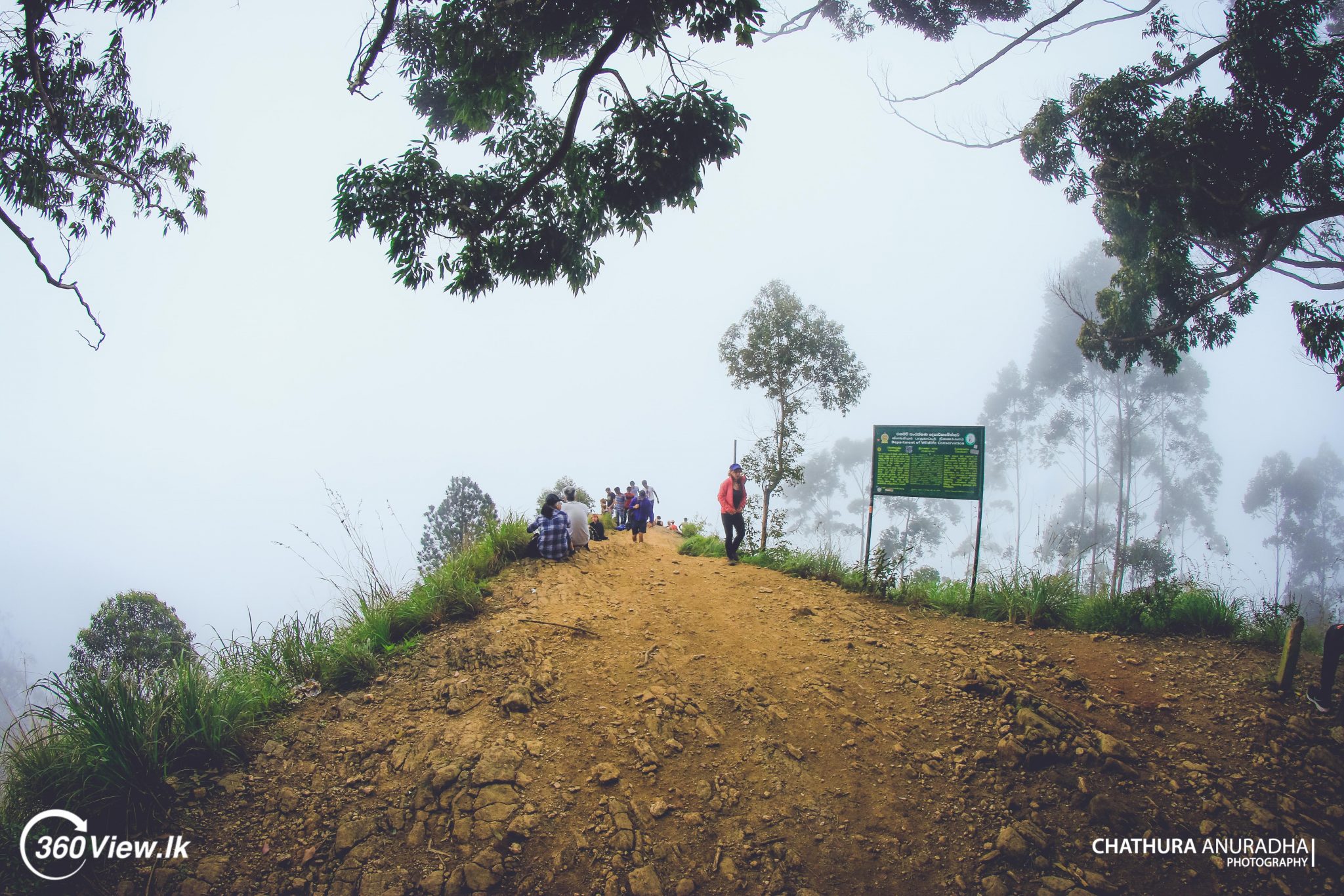 Ella Rock - An exceedingly famous tourist attractions in Sri Lanka ...